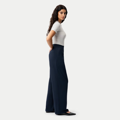 FLEXÉ Pleated Wide Leg