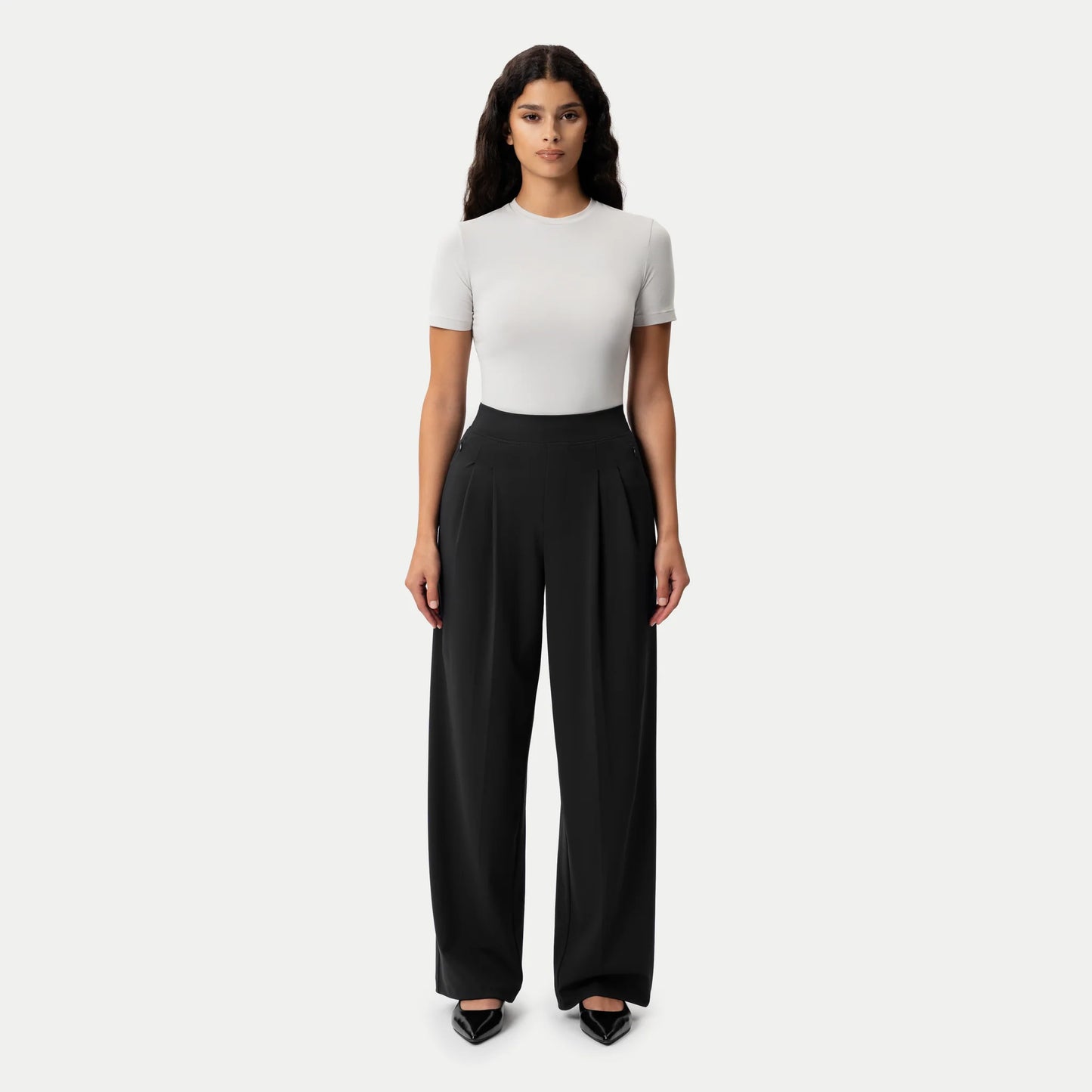 FLEXÉ Pleated Wide Leg