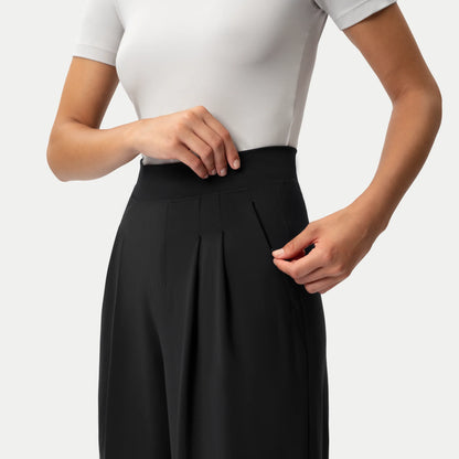 FLEXÉ Pleated Wide Leg