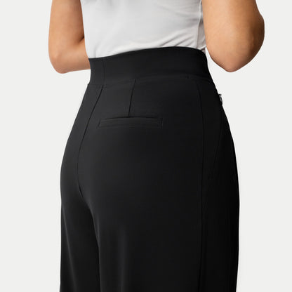 FLEXÉ Pleated Wide Leg