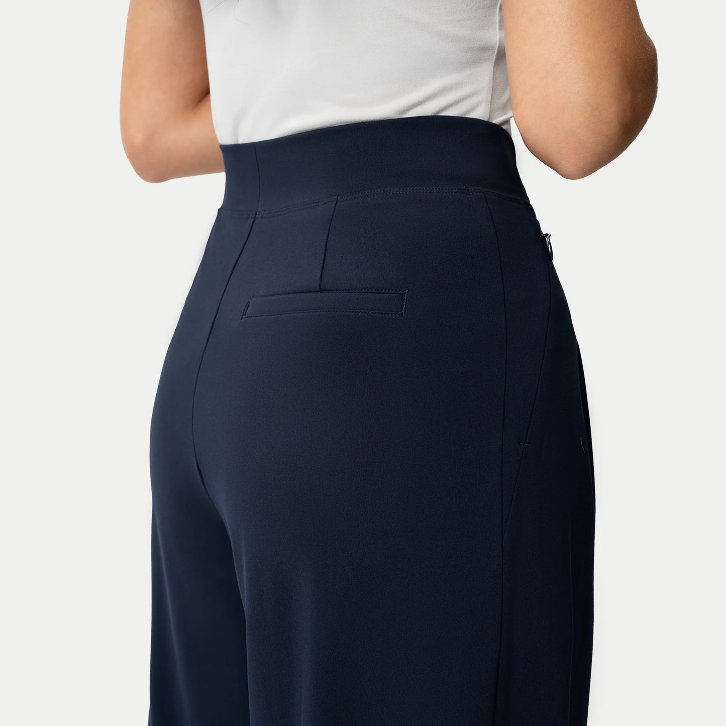 FLEXÉ Pleated Wide Leg