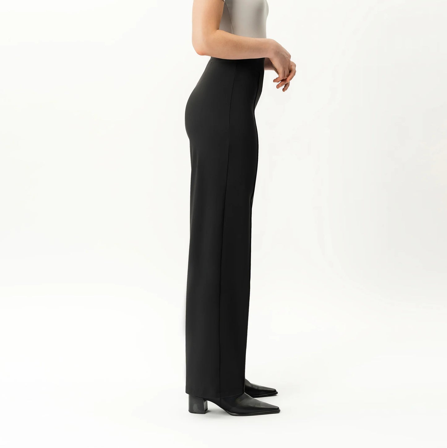 FLEXÉ Front Seam