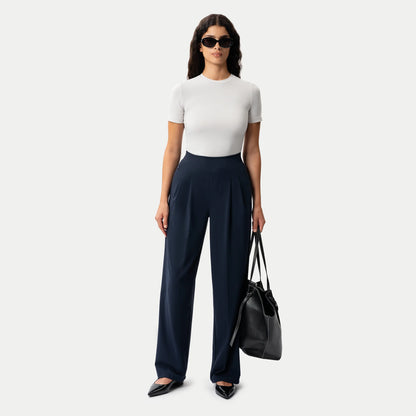 FLEXÉ Pleated Wide Leg